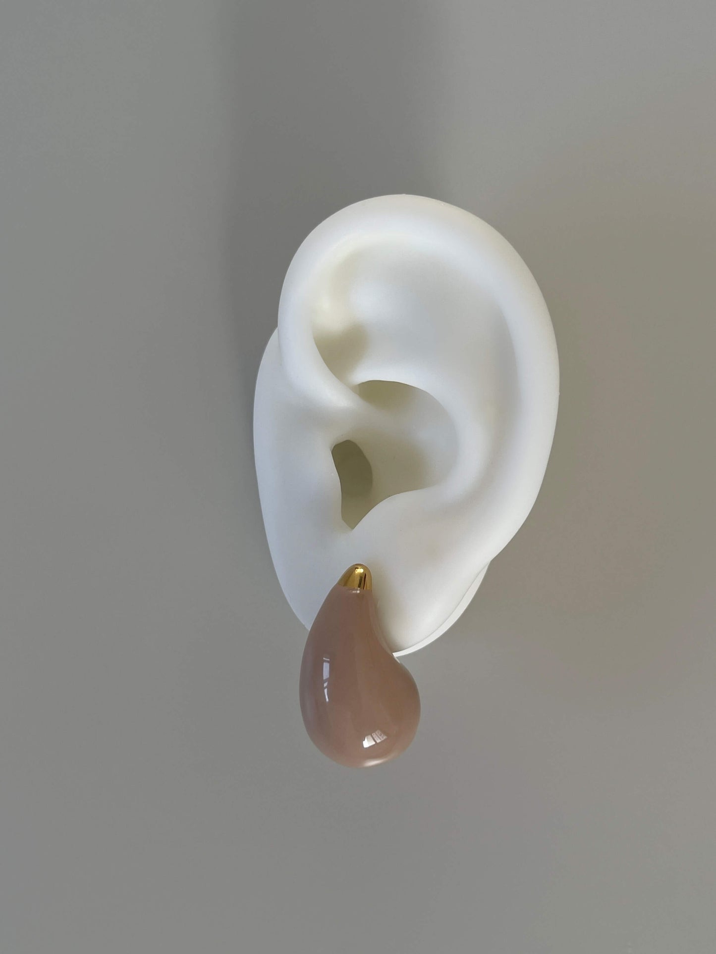 Beige Mini Drop Earrings