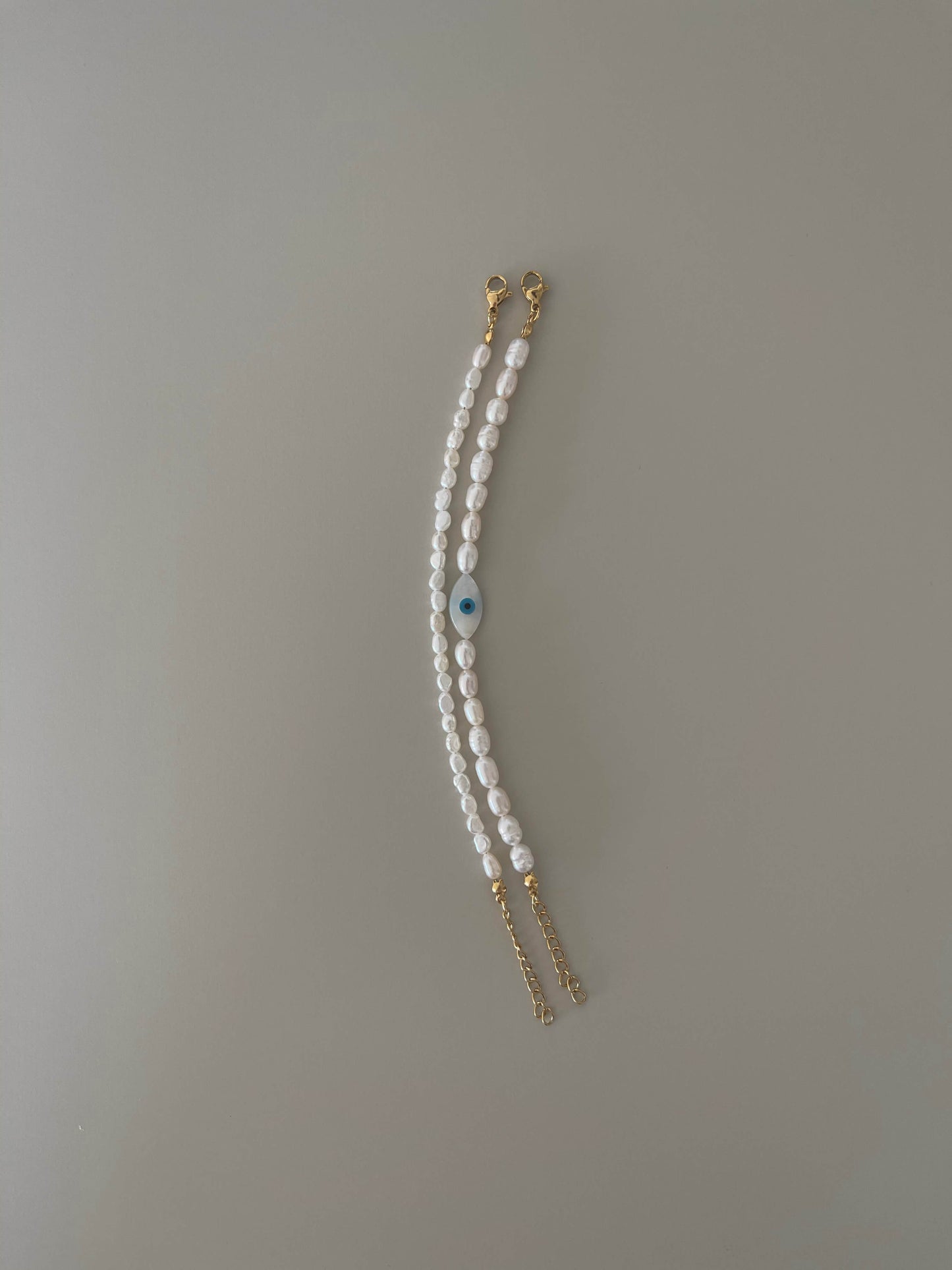 White Pearls Bracelet