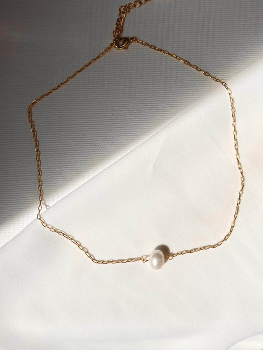ALMA NECKLACE