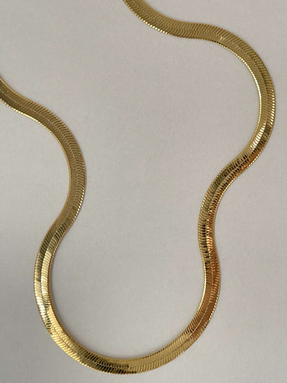 Romi Herringbone Necklace